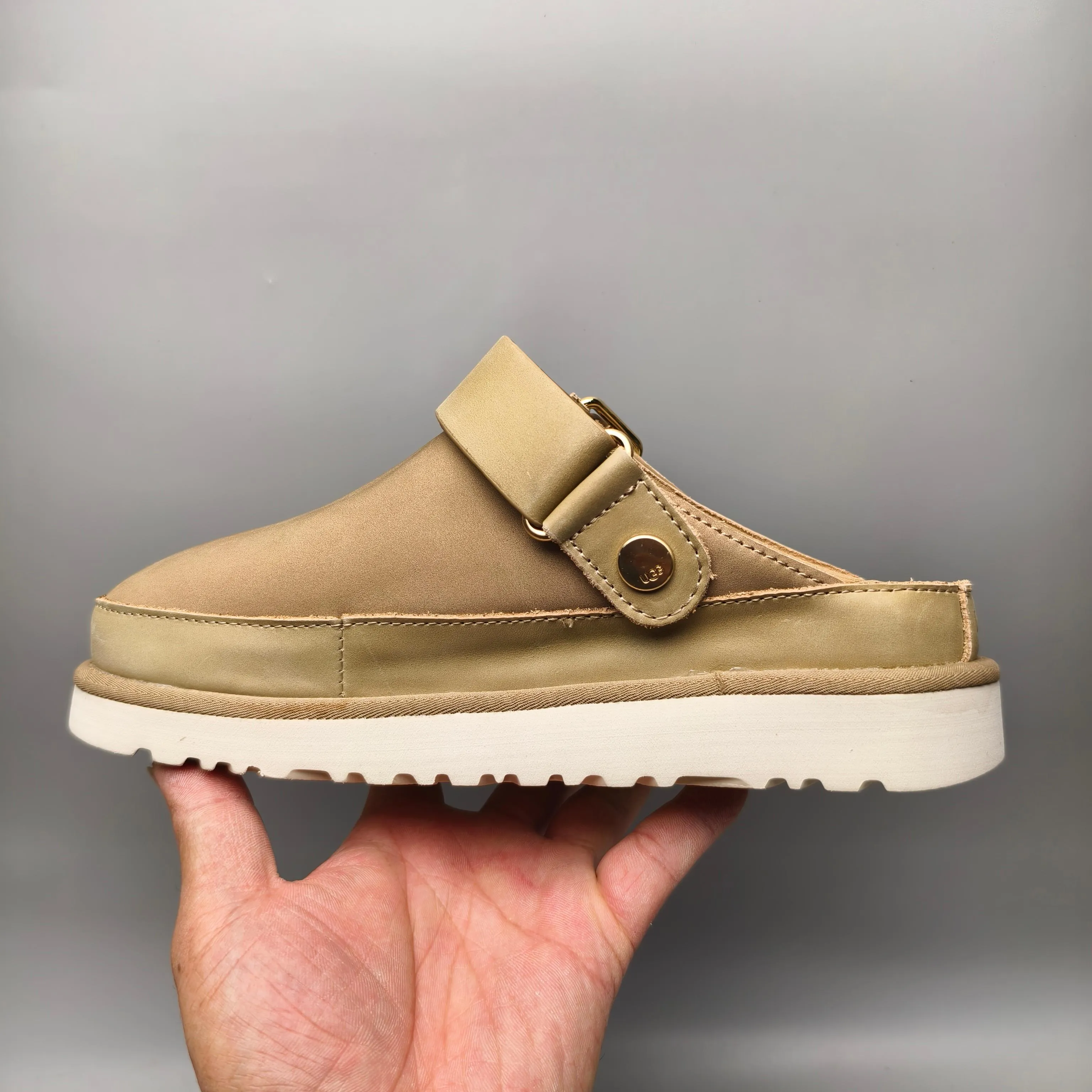💰520 UGG sandals 9590 new spring and summer slip-on sandals Color: Maroon Sand Black Size: 35-41